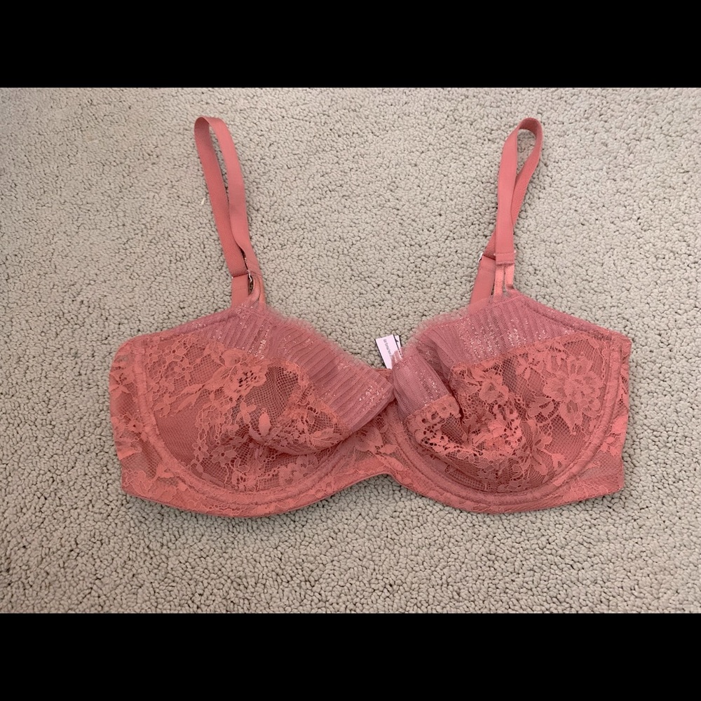NEW VS Coral Unlined, Underwire Sexy Lace Bra